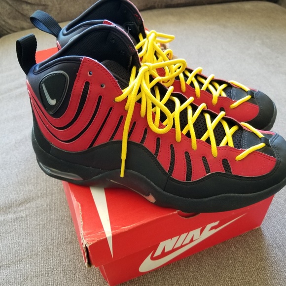 nike air bakin posite size 11